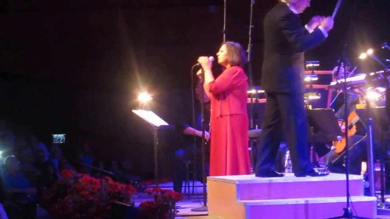 Haris Alexiou Dazzles Audiences In Israel