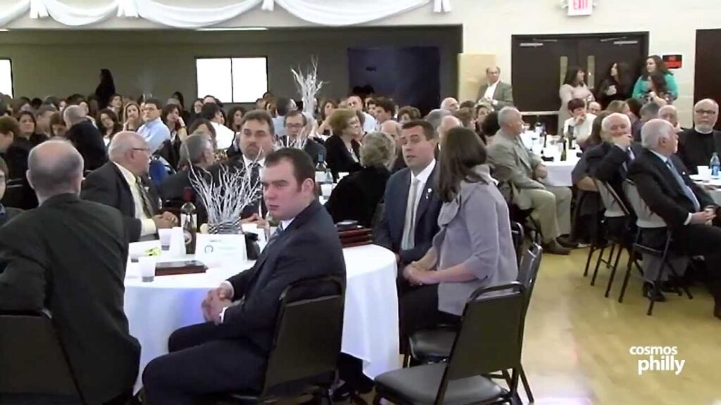 A Shining Moment, Philadelphia Greek Community Makes History