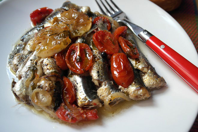 Baked sardines, hot and spicy