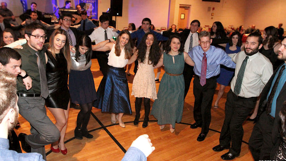 Pan-icarian Brotherhood “Atheras” Celebrates 76th Anniversary Dance