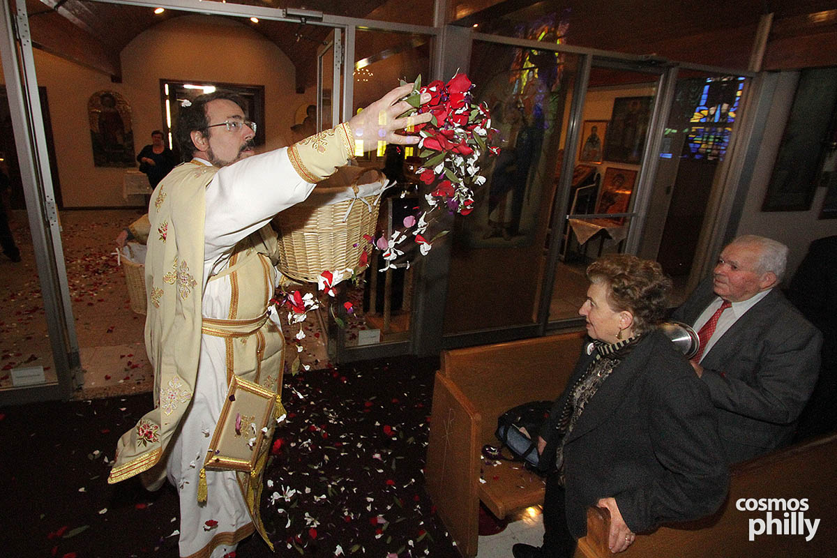 First Resurrection Services At St. Demetrios – Photo Gallery