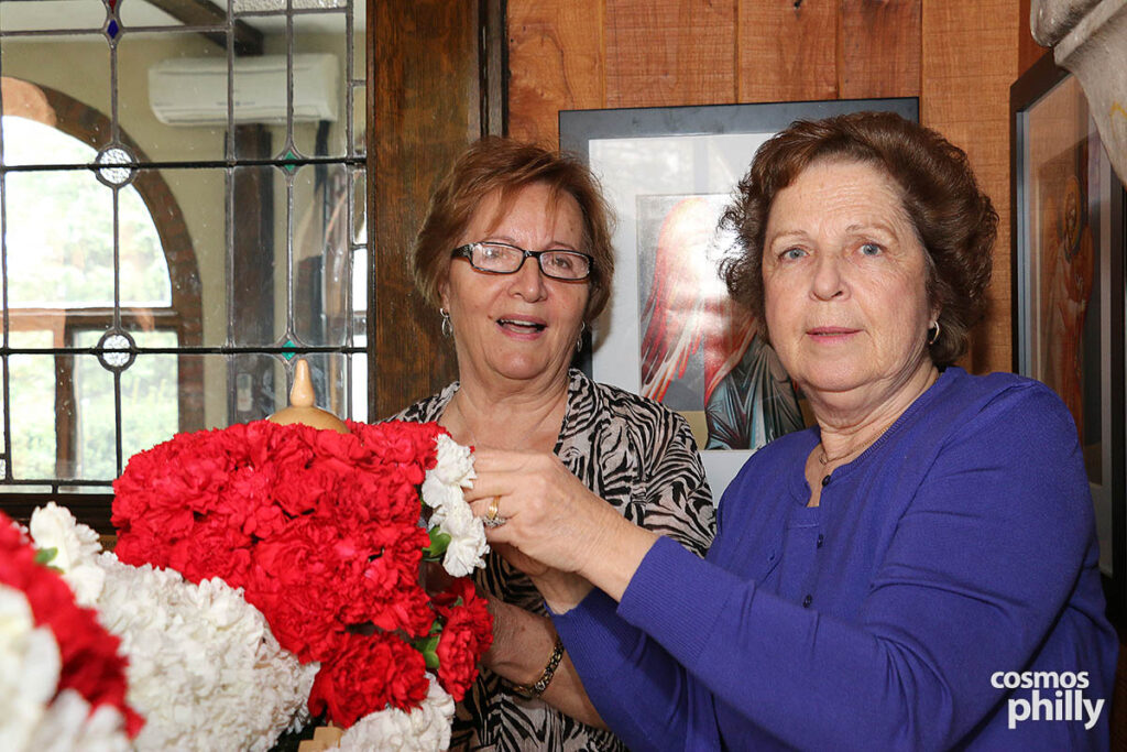 Elkins Park Greek Community Prepares For Holy Friday - Photo Gallery ⋆