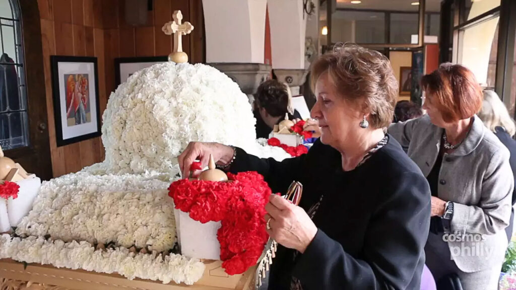 Epitafios Preparations At Annunciation