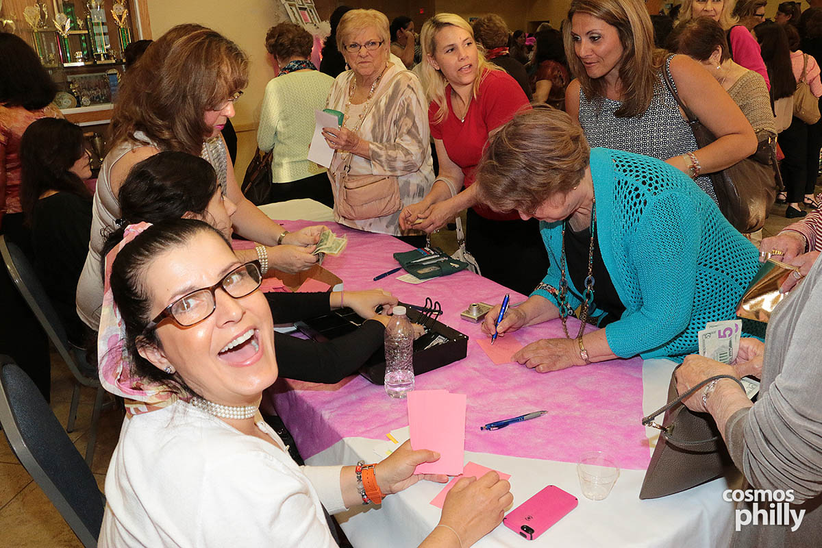 St. Luke Bid ‘n’ Buy Gets BIGGER – Photo Gallery