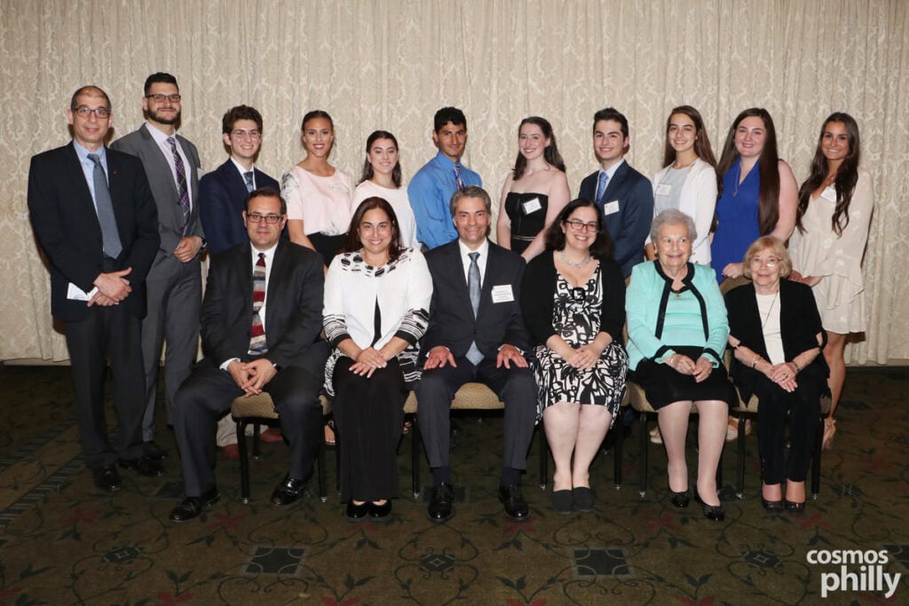 Hellenic University Club of Philadelphia Awards 14 Scholarships for 2018