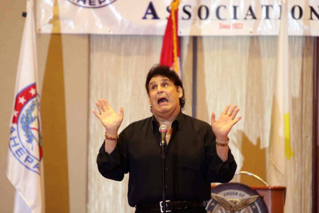 Basile Keeps them Laughing at AHEPA Convention