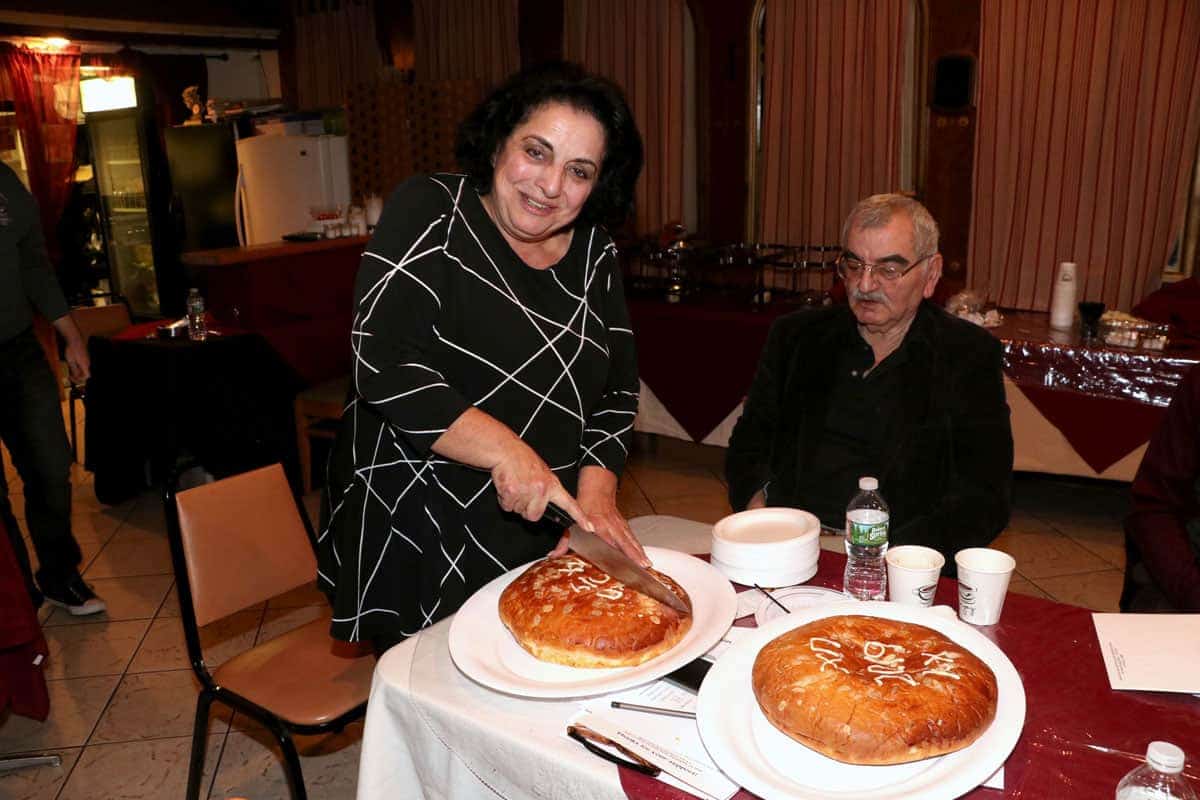 Akritai Pontians Cut Vasilopita
