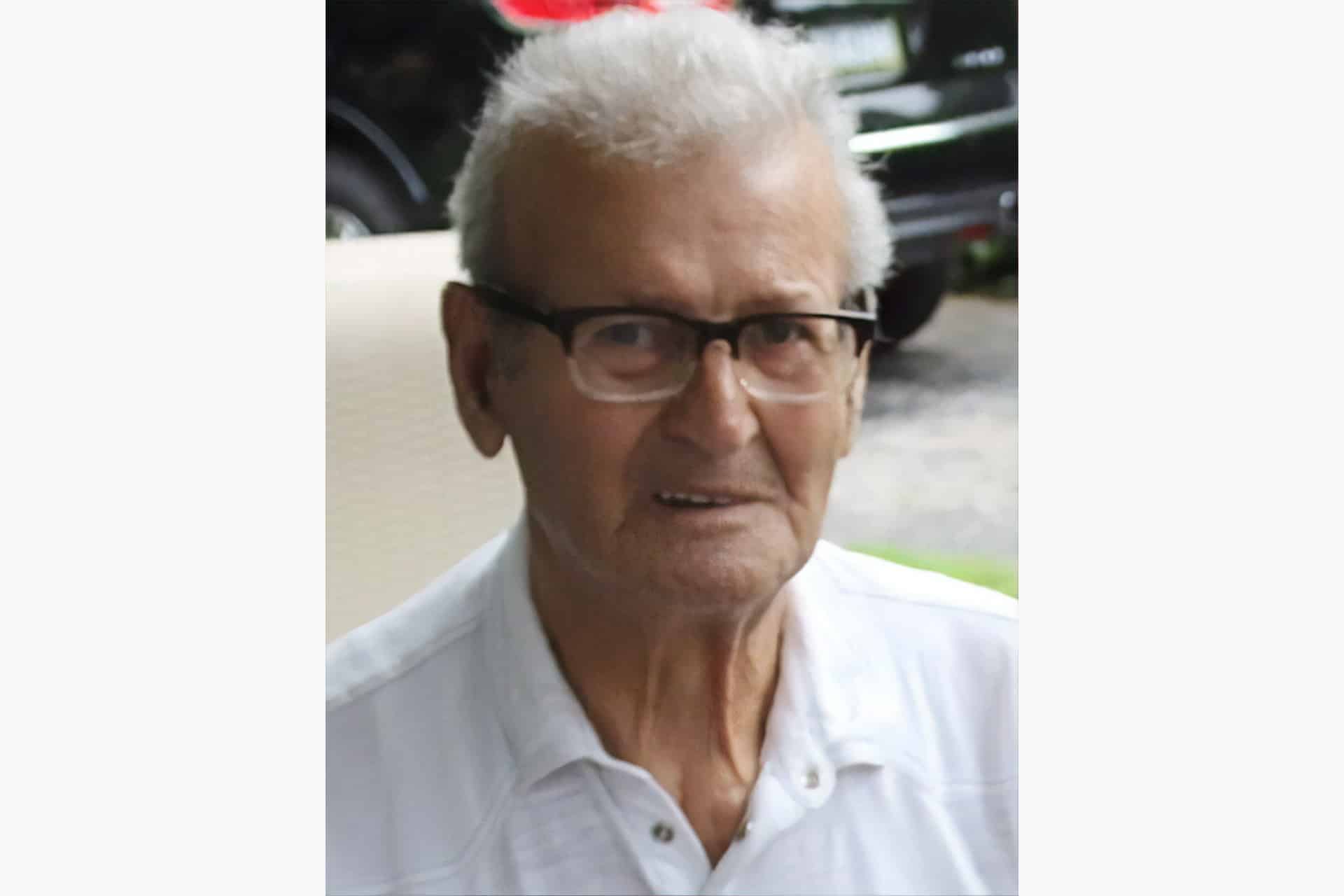 Kostas Athanas