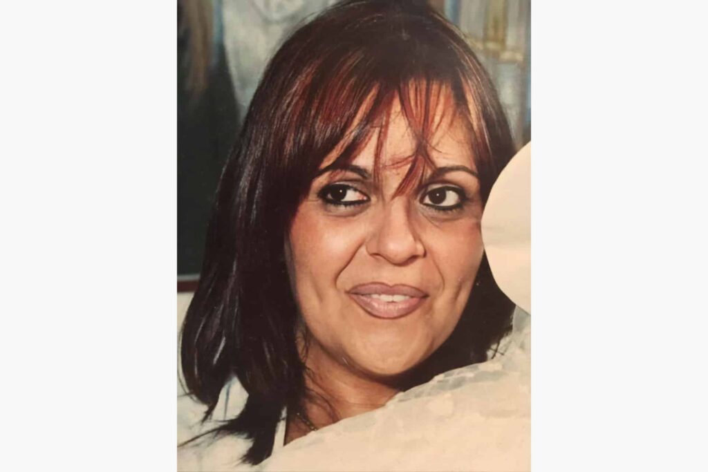 Bia Xinos Passes Away