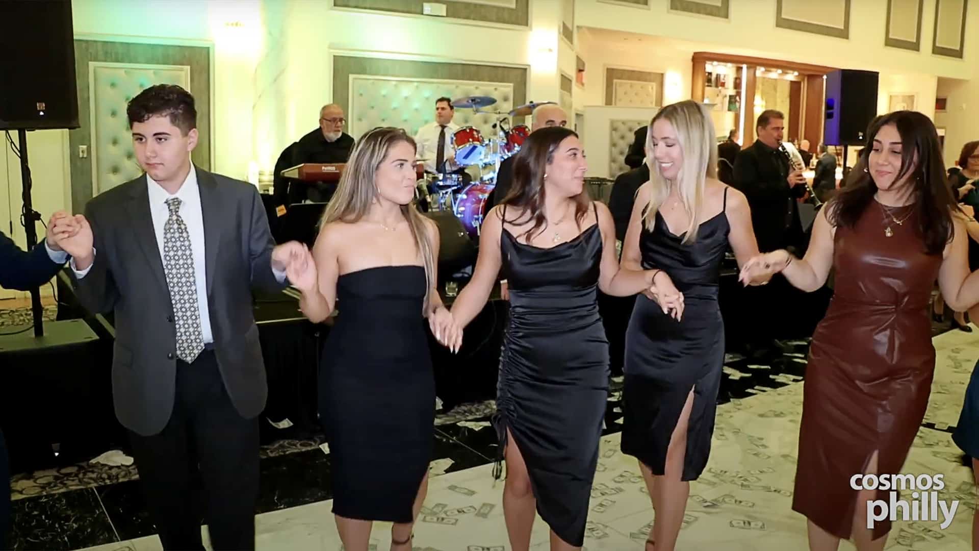 Celebrating Greek Traditions: A Night of Music, Dance, and Culture at the Nafpaktian Dance 