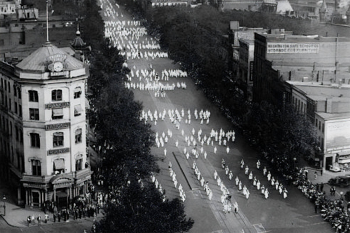 Ku Klux Klan march on Pennsylvania Avenue in Washington, D.C., September 13, 1926