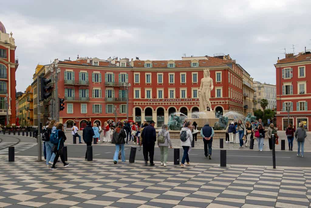 Should American Families Look to Europe for College? A Greek-American Perspective