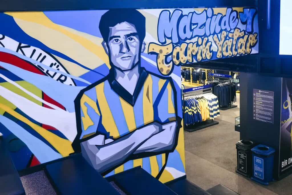 Lefter Küçükandonyadis: The Greek Kid from Prinkipos Who Became Turkey’s Football Legend