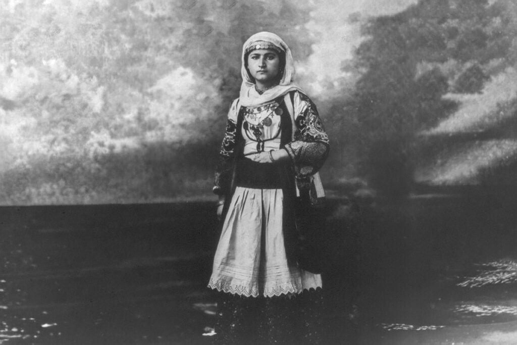 The Women Who Stayed Behind: What Old Greek Songs Reveal About Emigration