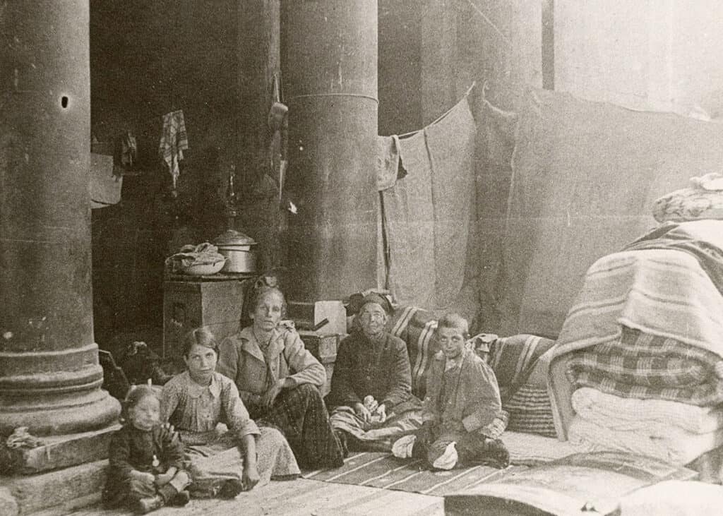 Refugee women and children sheltering inside the Rotonda in Thessaloniki after their arrival in 1922