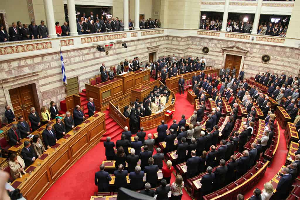 Diaspora Voting Feels Fair From Abroad. From Greece, It Doesn’t.