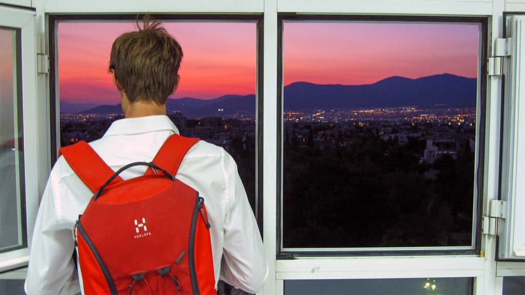 Greece Didn’t “Lose” 5,400 Doctors. Here’s What the Number Actually Shows