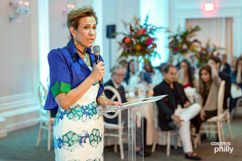 Hellenic Hearts Marks 10th Gala with Philotimo Award