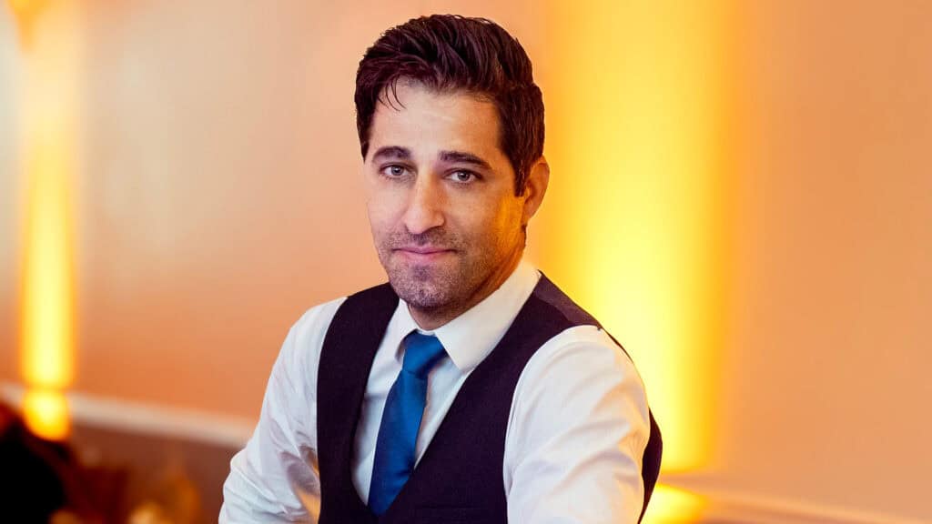 From Kefalonia Radio to Cherry Hill Dance Floors: DJ Makis on Music and Community